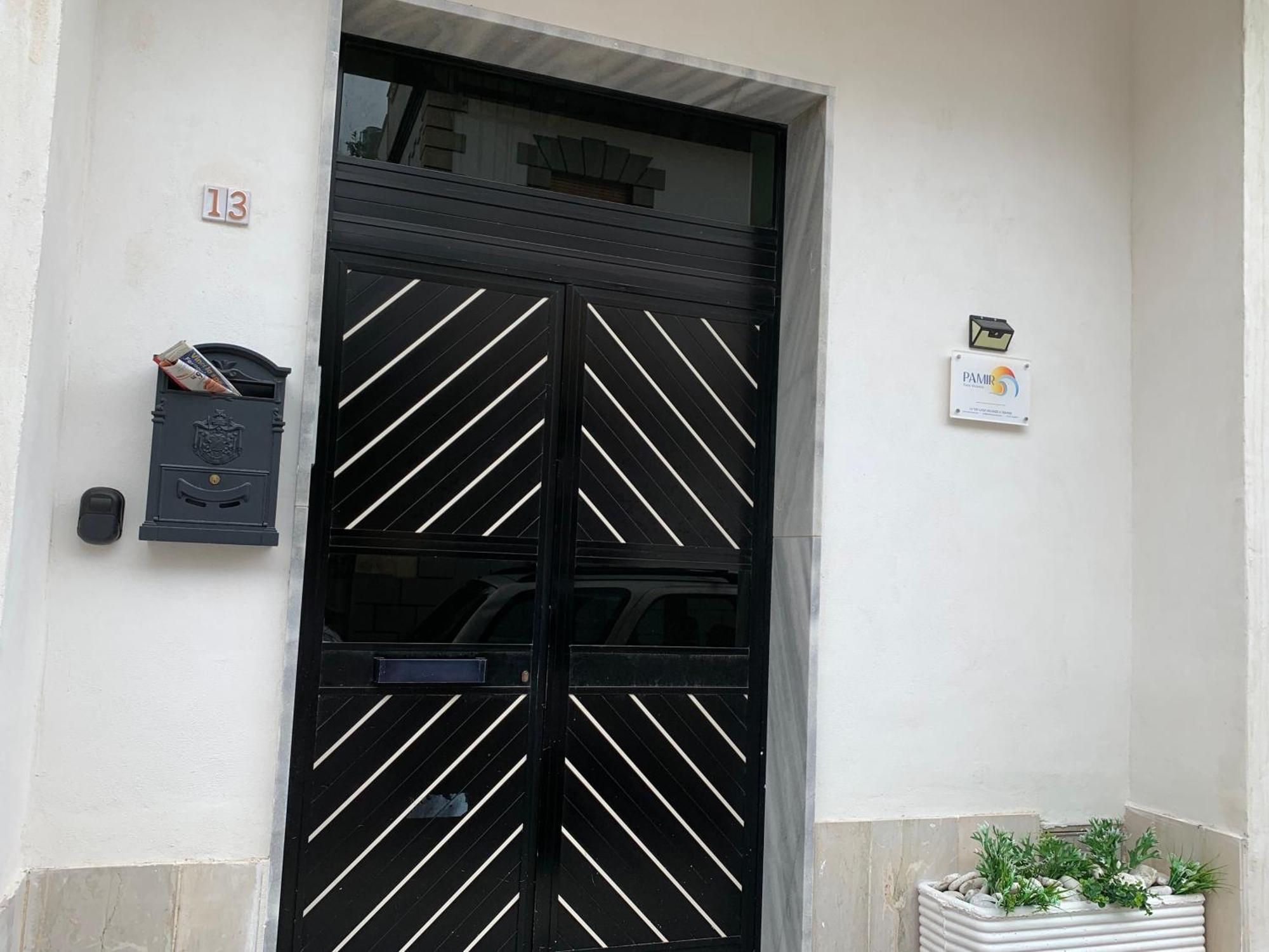Pamir Casa Vacanze Appartamento Trapani Bagian luar foto